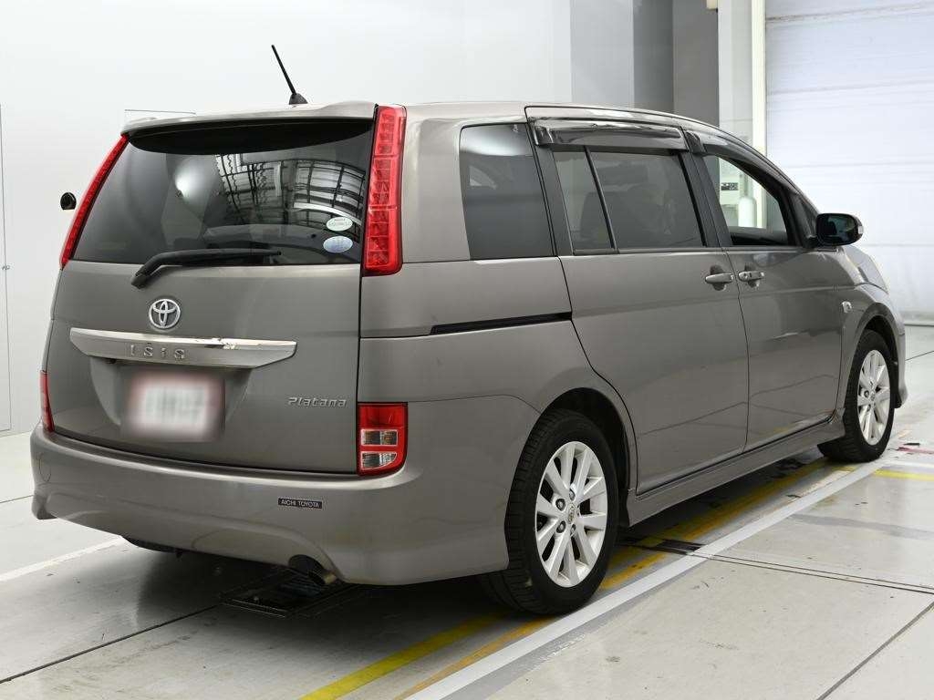 TOYOTA ISIS