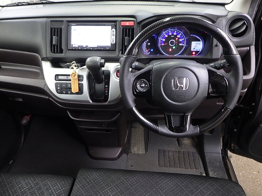 HONDA N-WGN