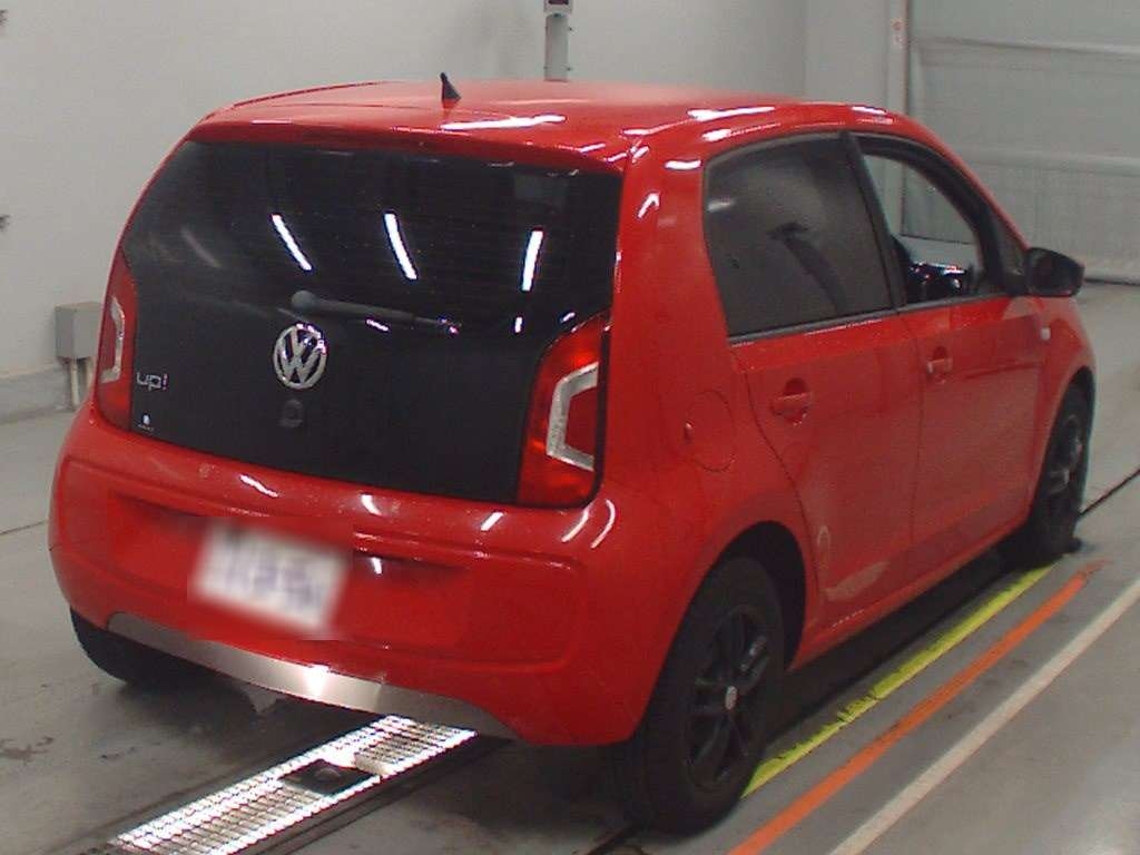 VOLKSWAGEN UP!