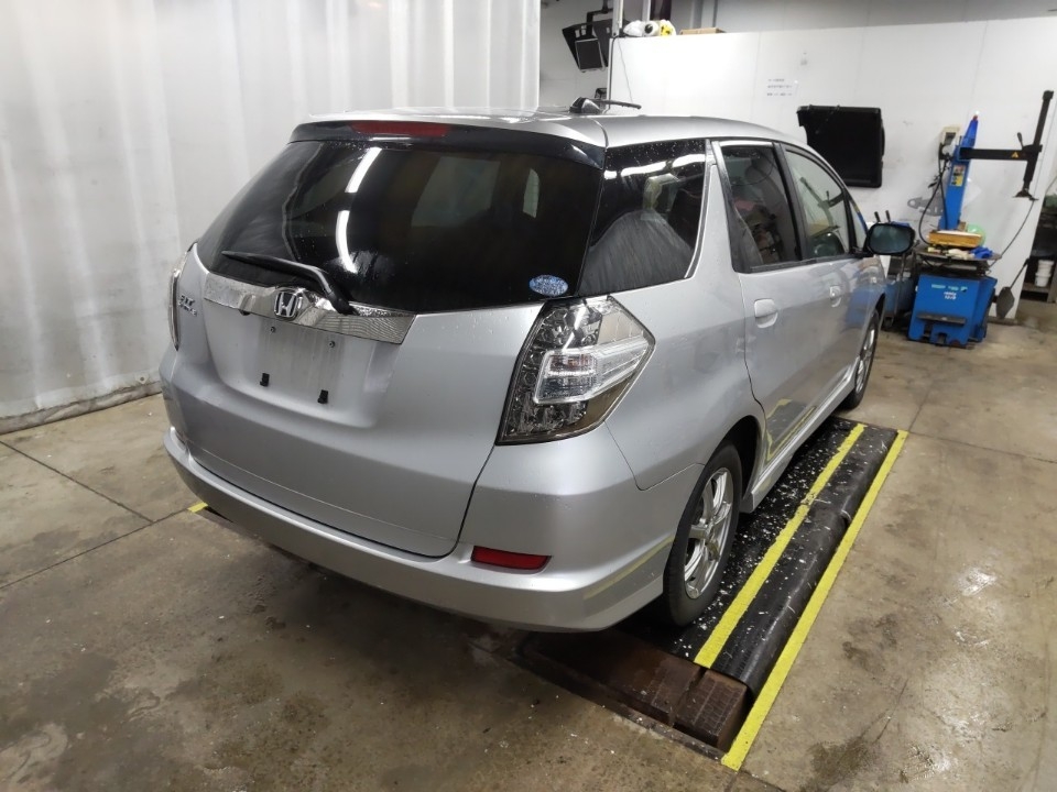 HONDA FIT SHUTTLE
