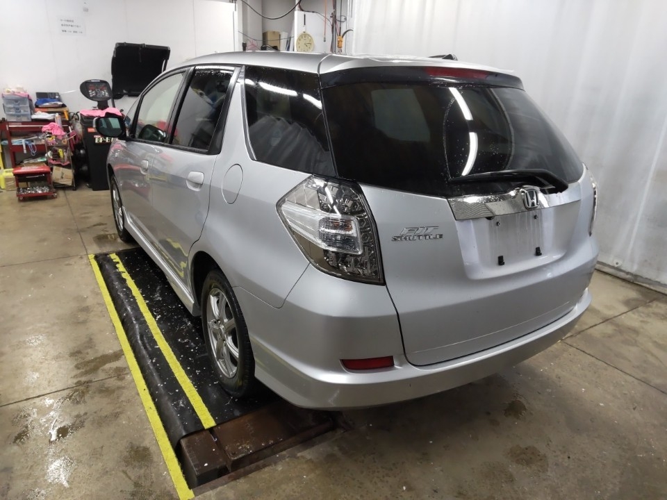 HONDA FIT SHUTTLE