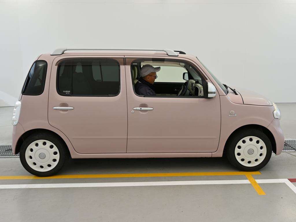 DAIHATSU MIRA COCOA