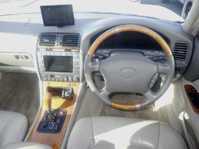 TOYOTA CELSIOR
