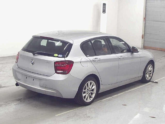 BMW 1-SERIES