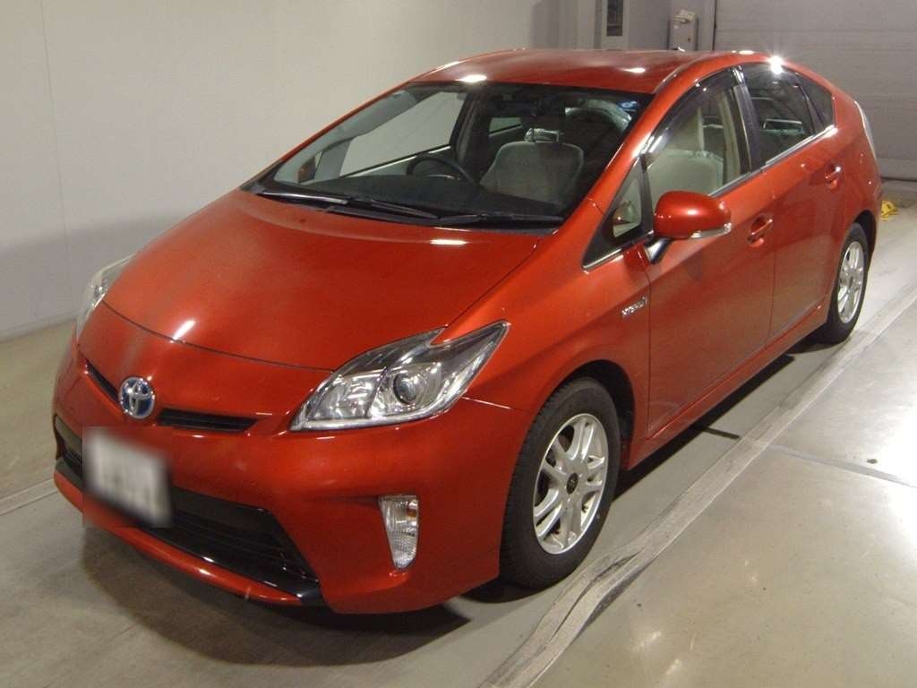 TOYOTA PRIUS