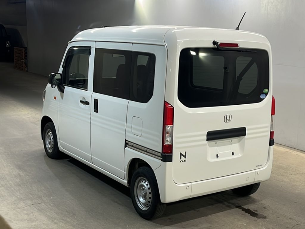 HONDA N-VAN