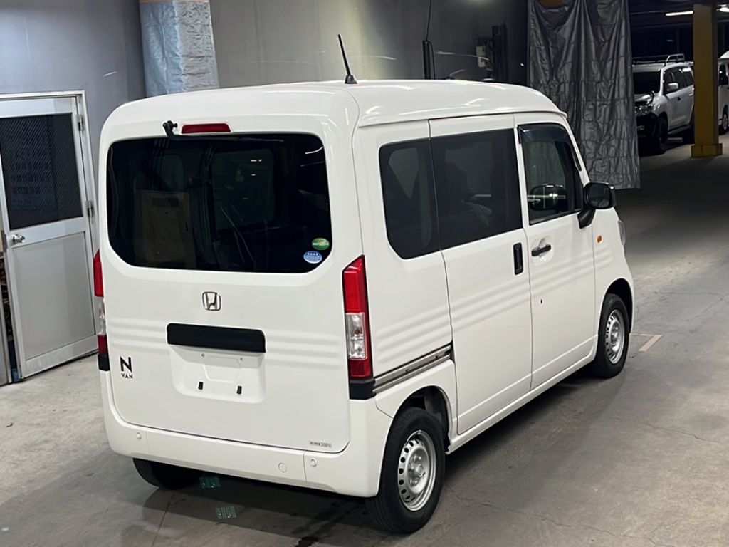HONDA N-VAN