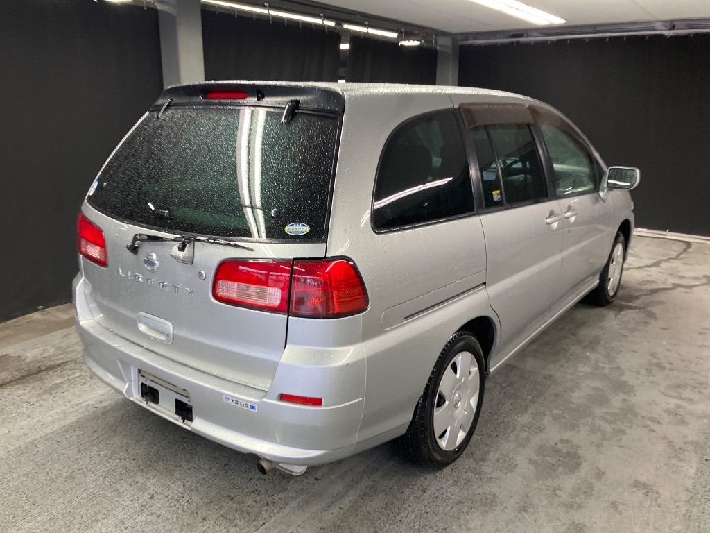 NISSAN LIBERTY