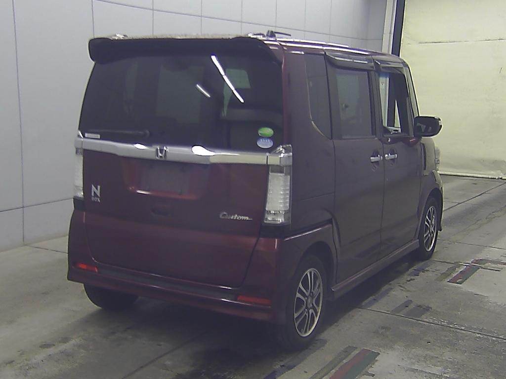 HONDA N-BOX