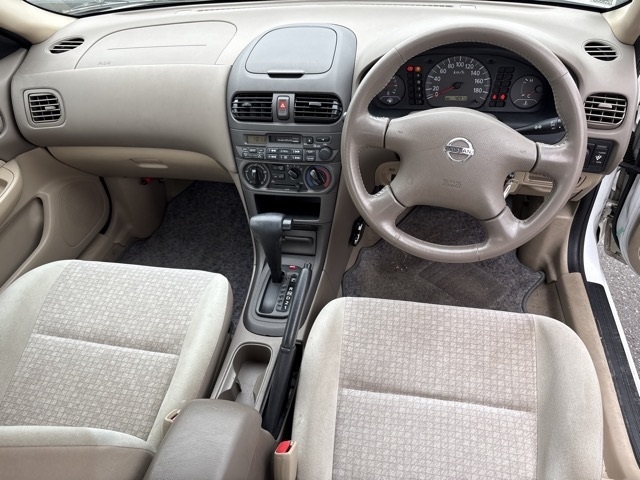 NISSAN SUNNY