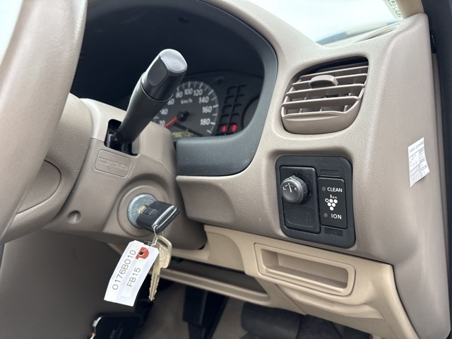 NISSAN SUNNY