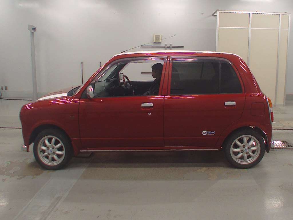 DAIHATSU MIRA GINO