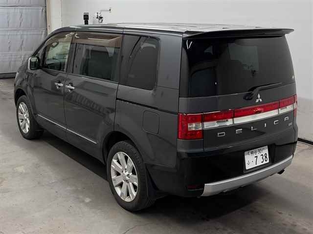 MITSUBISHI DELICA D:5