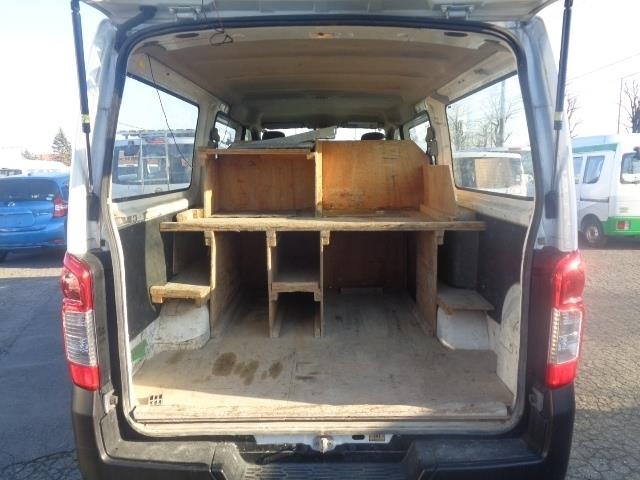 NISSAN NV350 CARAVAN