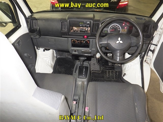 MITSUBISHI MINICAB