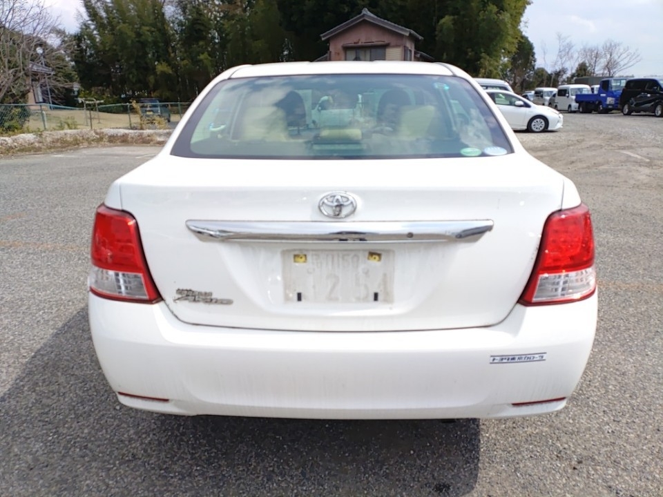 TOYOTA COROLLA AXIO