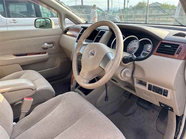 NISSAN TIIDA LATIO