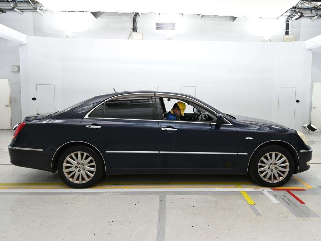 TOYOTA CROWN MAJESTA