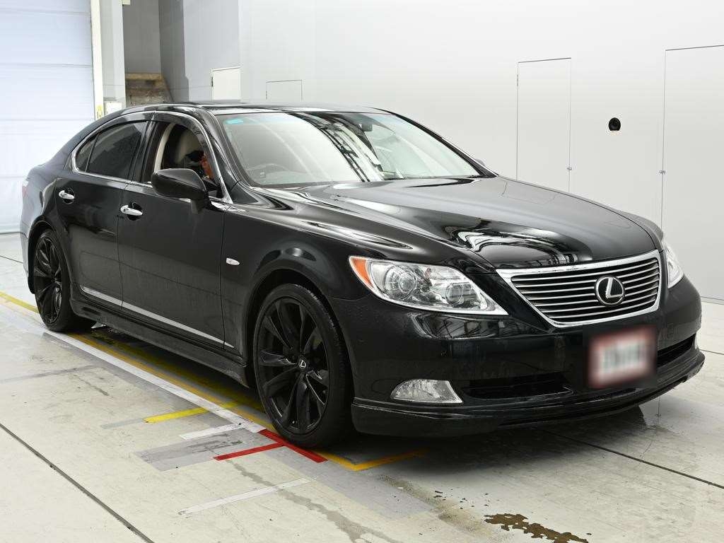 LEXUS LS460