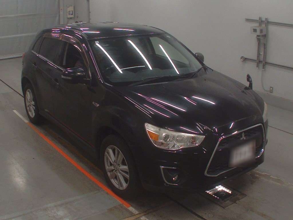 MITSUBISHI RVR