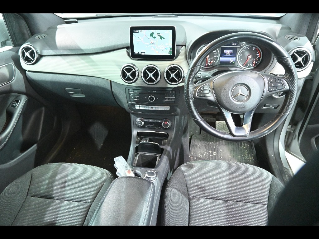 MERCEDES-BENZ B-CLASS