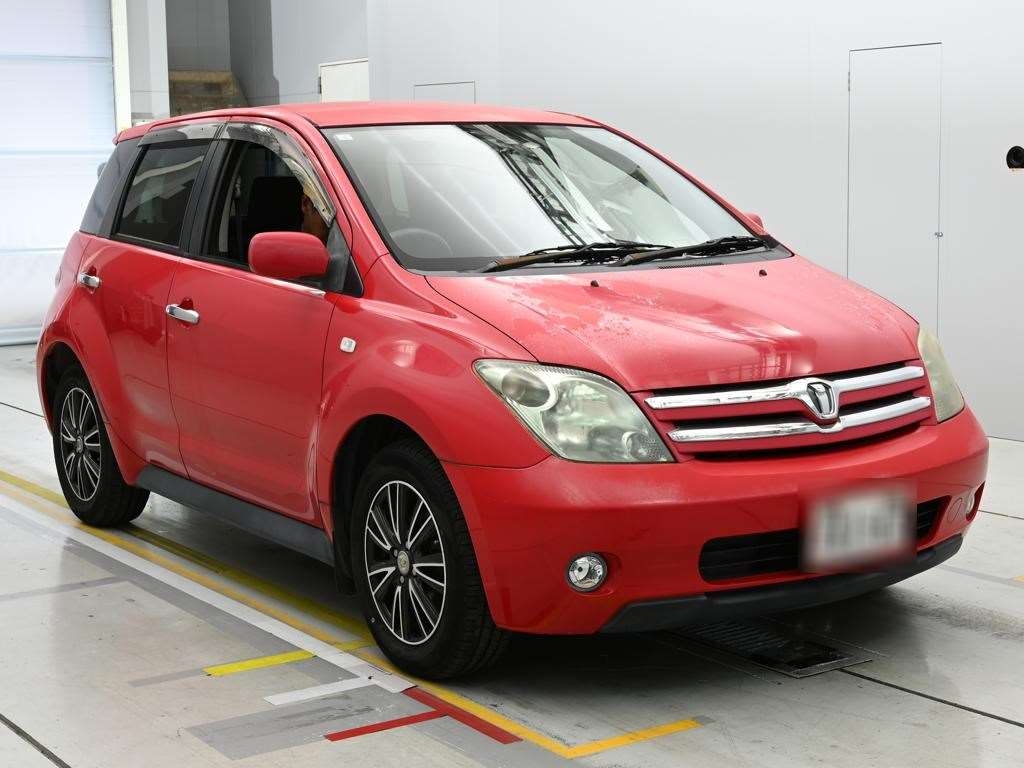 TOYOTA IST