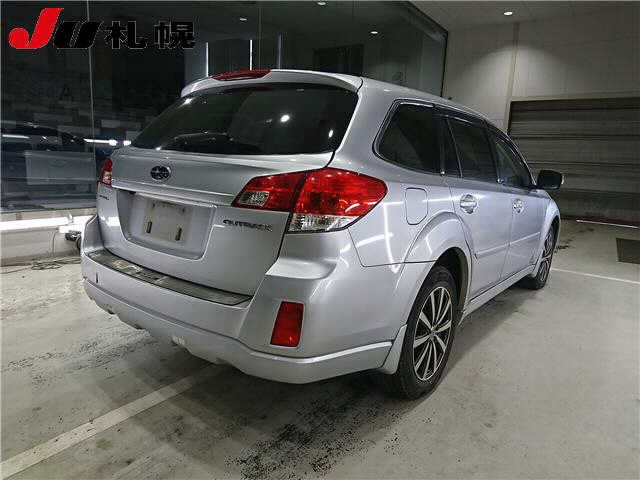 SUBARU OUTBACK