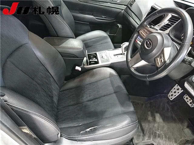 SUBARU OUTBACK