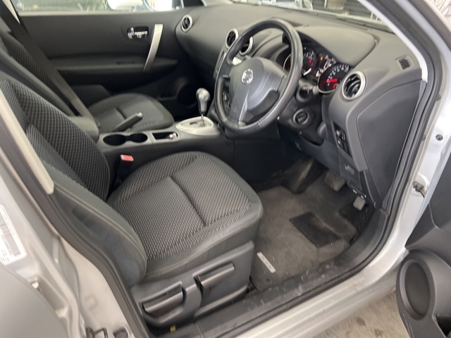 NISSAN DUALIS