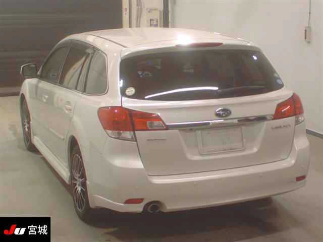 SUBARU LEGACY