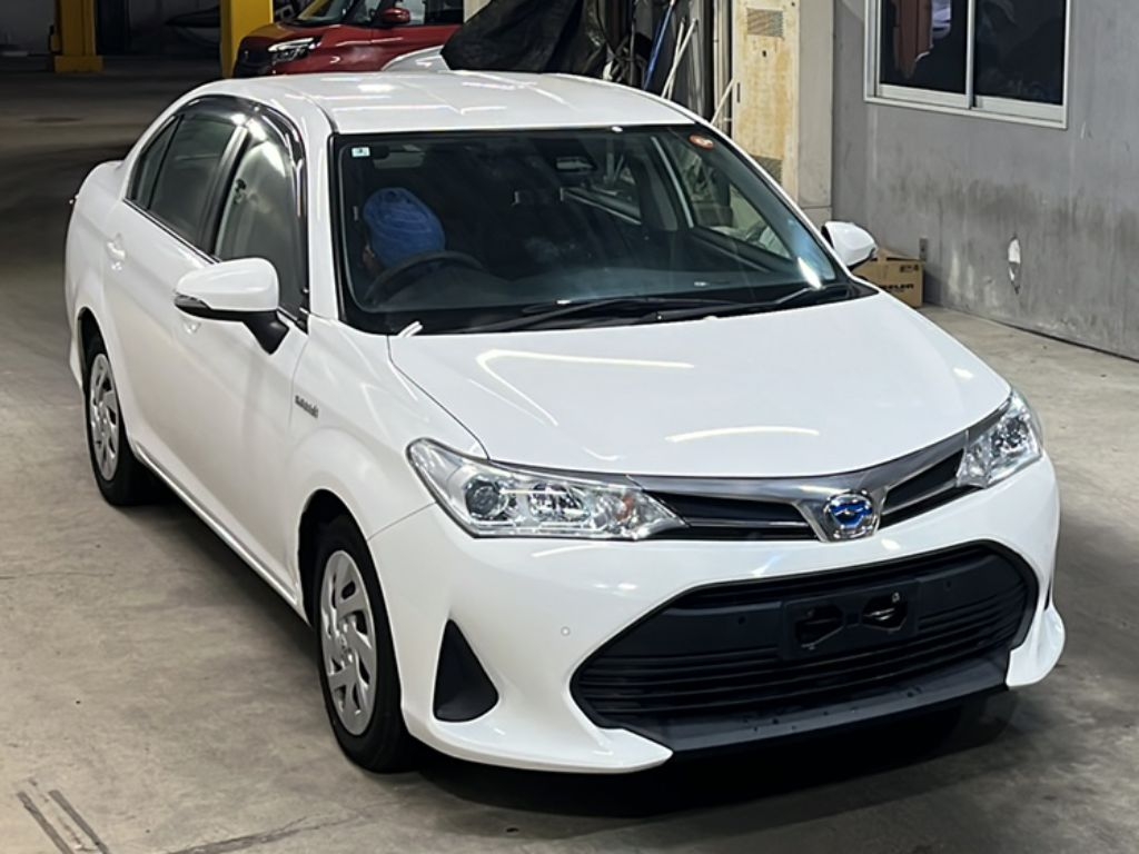 TOYOTA COROLLA AXIO