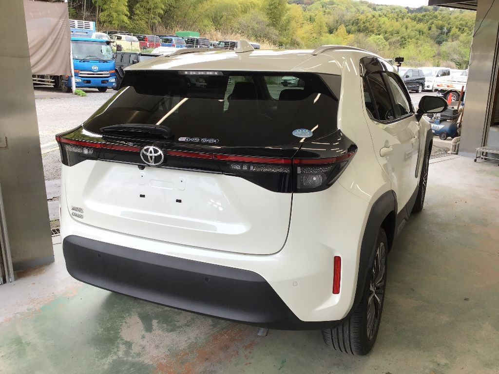 TOYOTA YARIS CROSS