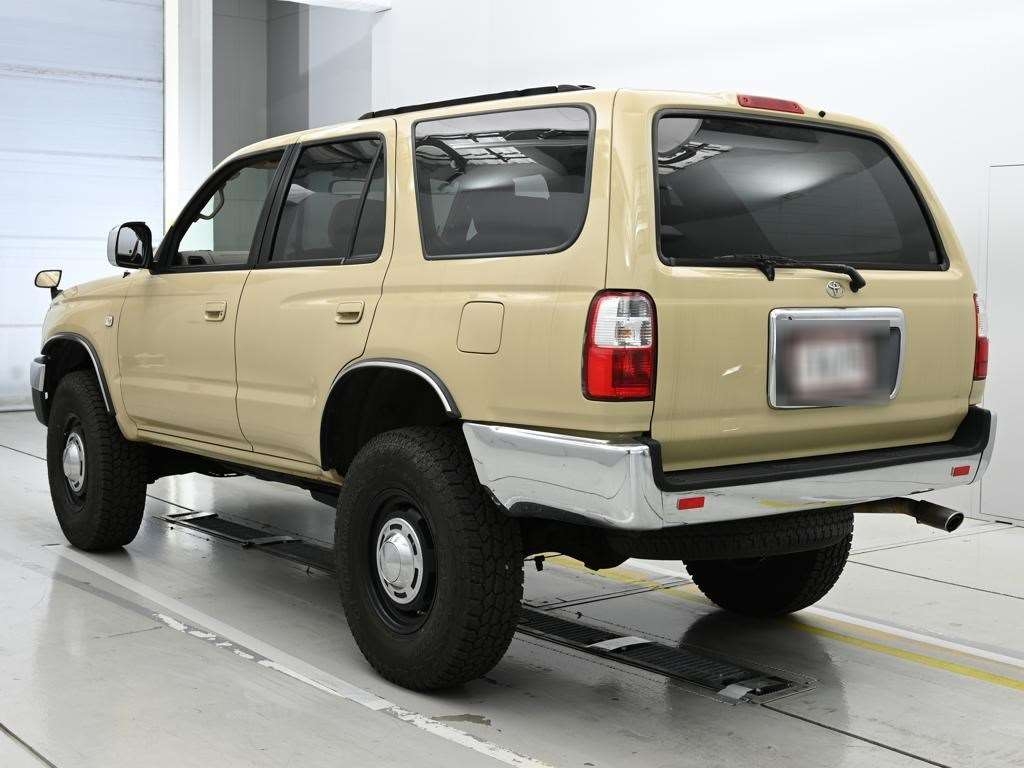 TOYOTA HILUX SURF