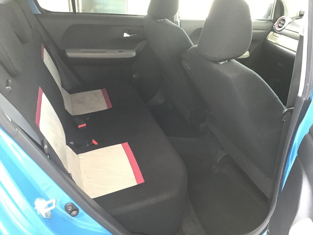 DAIHATSU BOON