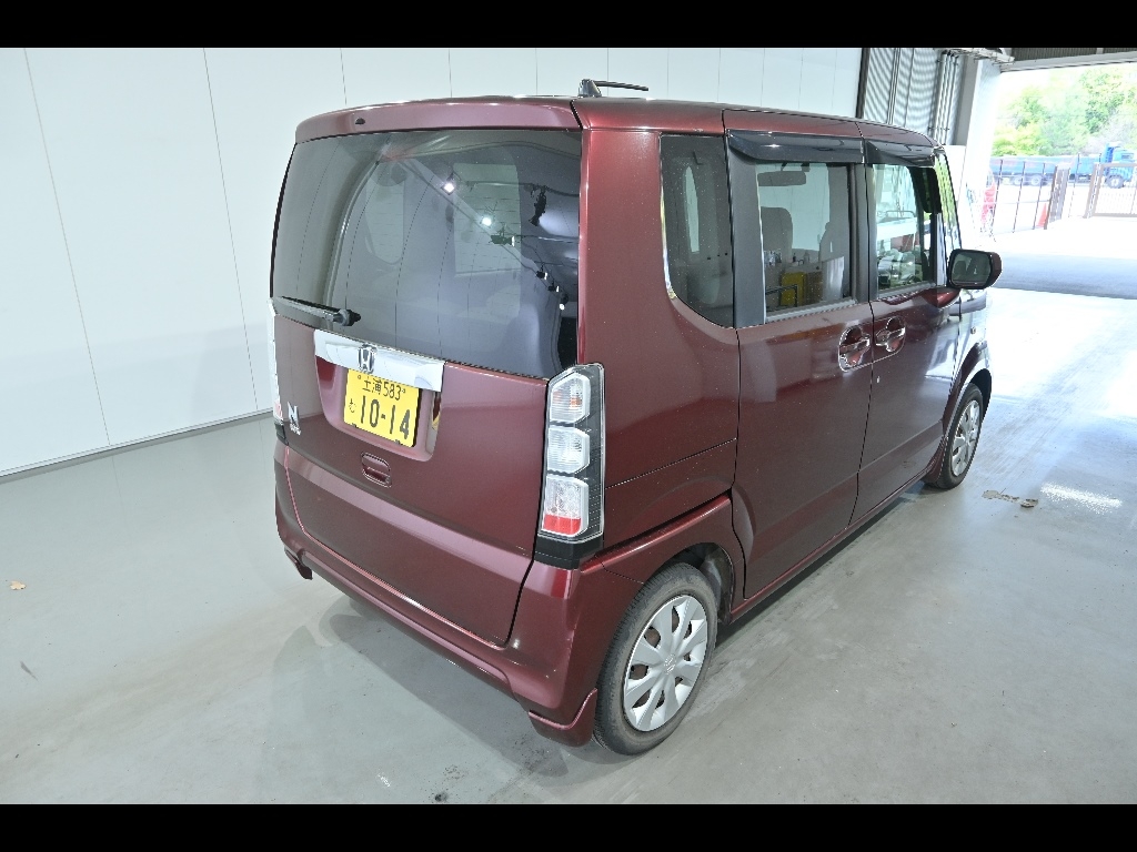 HONDA N-BOX