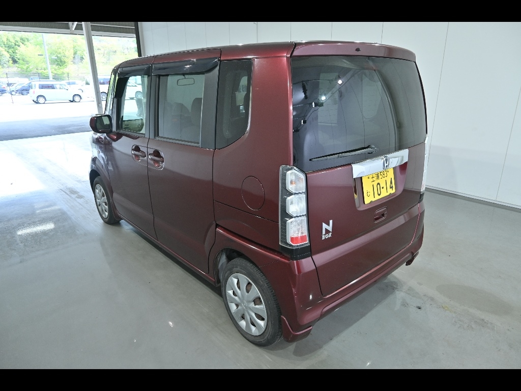HONDA N-BOX
