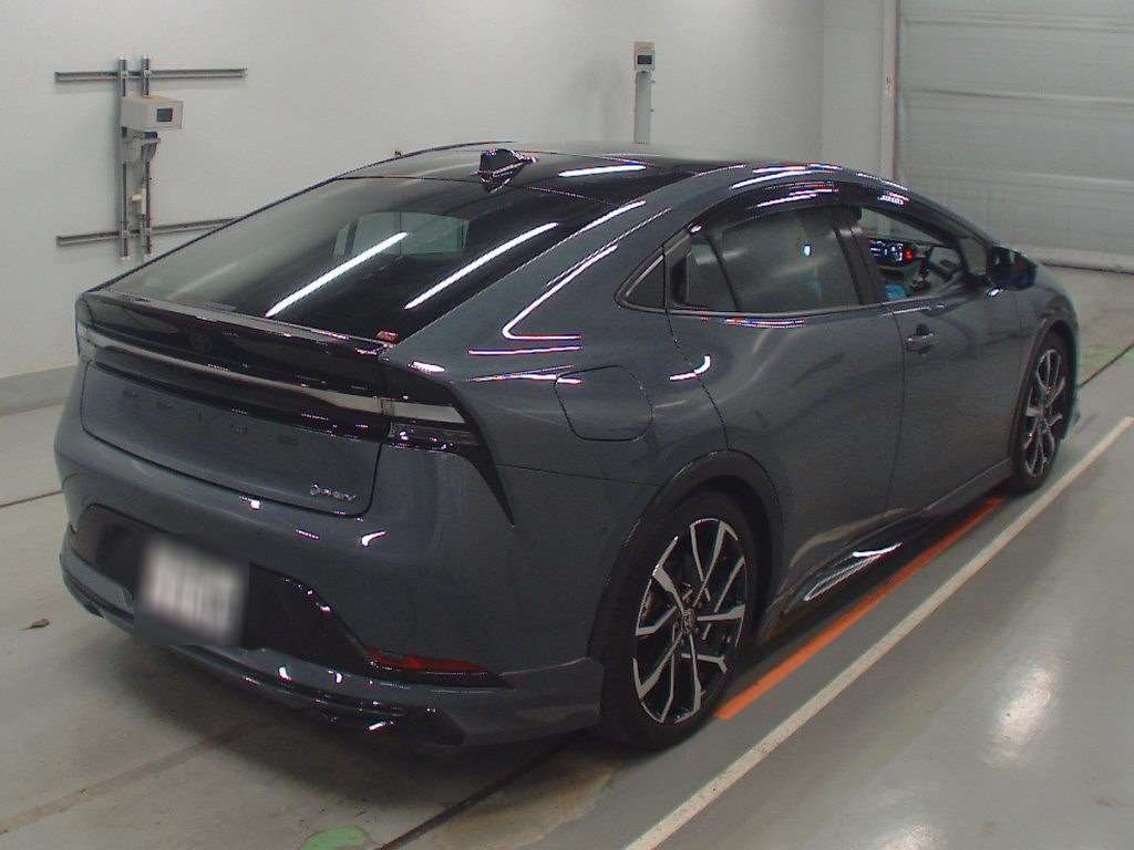 TOYOTA PRIUS PHV