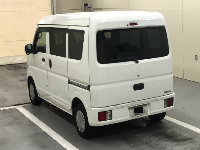 MITSUBISHI MINICAB