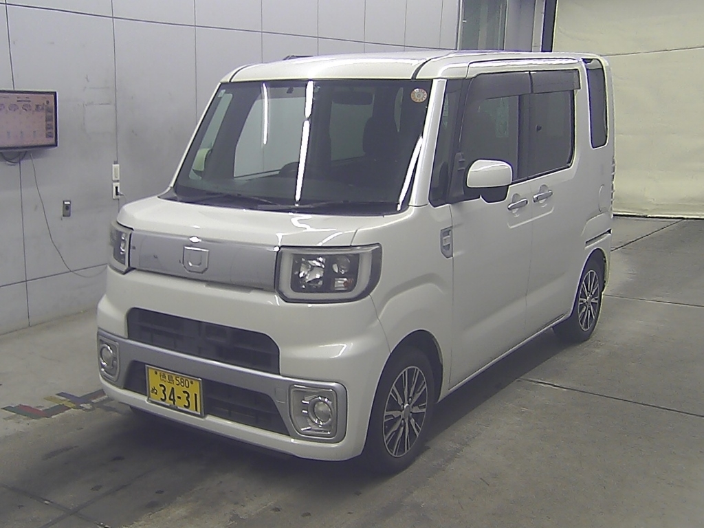 DAIHATSU WAKE