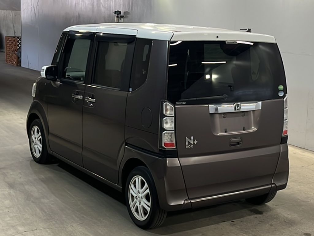 HONDA N-BOX+