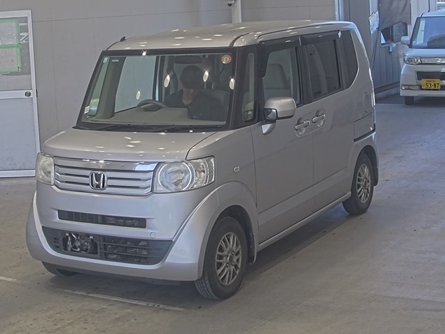 HONDA N-BOX