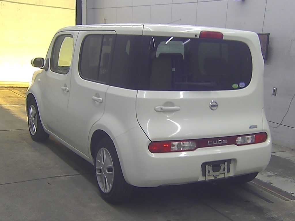NISSAN CUBE