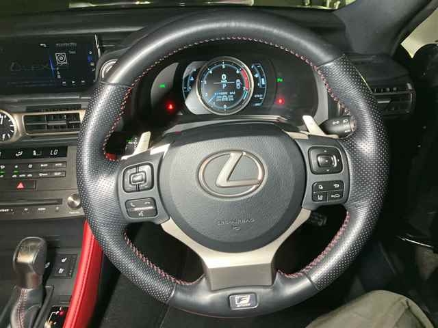 LEXUS RC300