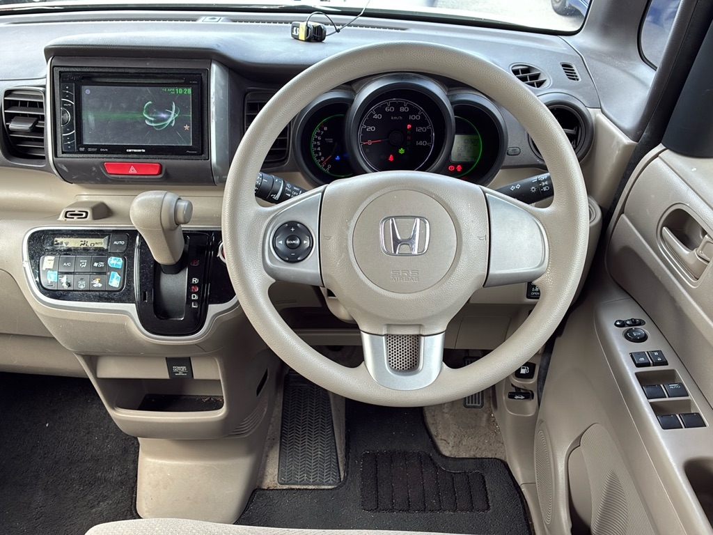 HONDA N-BOX