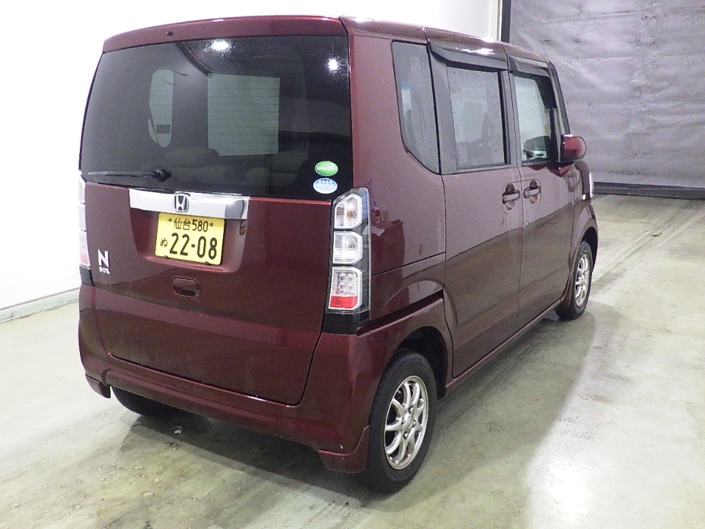 HONDA N-BOX