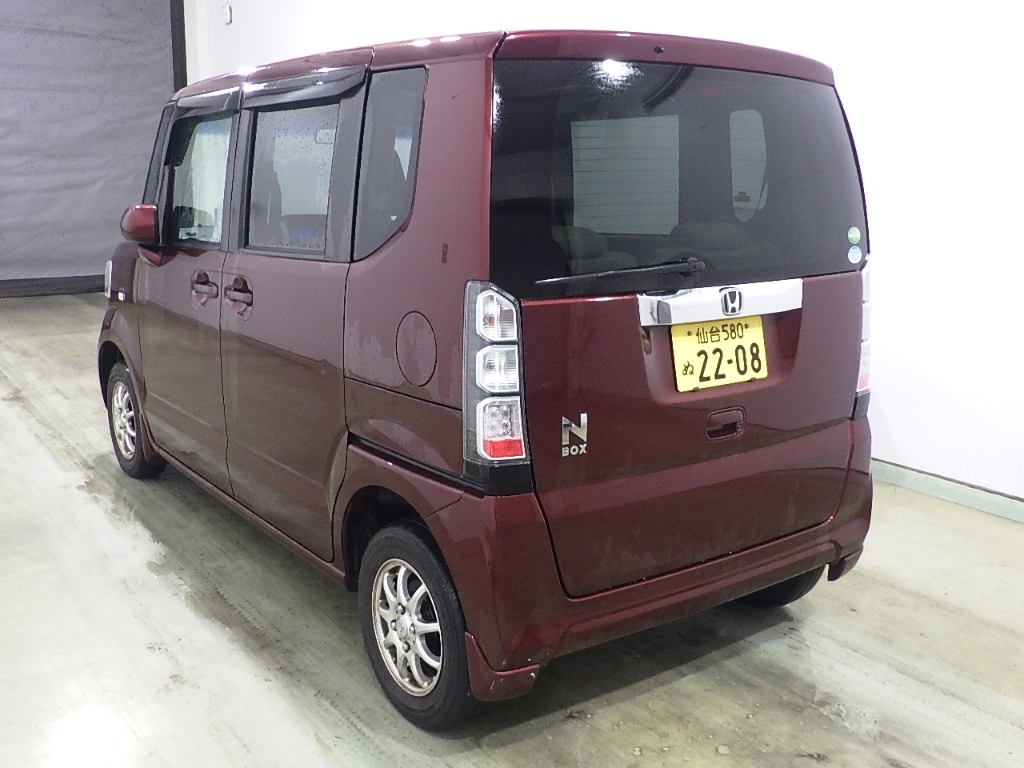 HONDA N-BOX