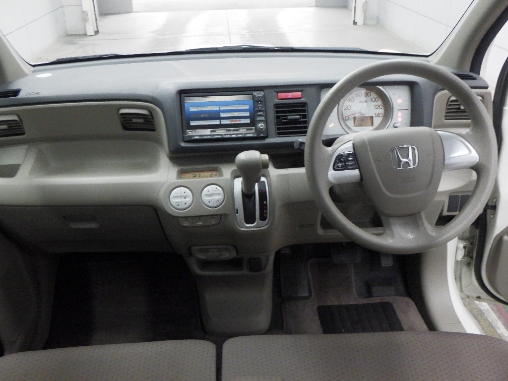 HONDA LIFE