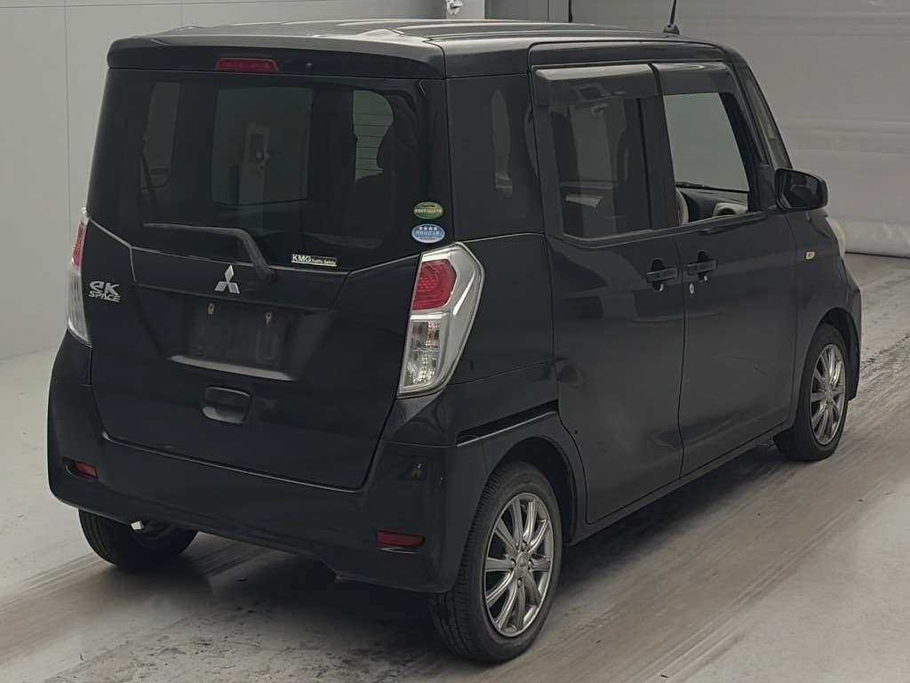 MITSUBISHI EK SPACE