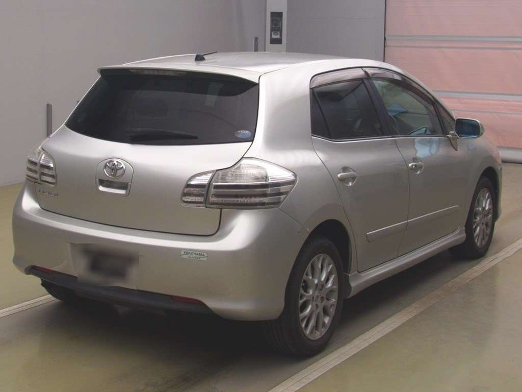 TOYOTA BLADE