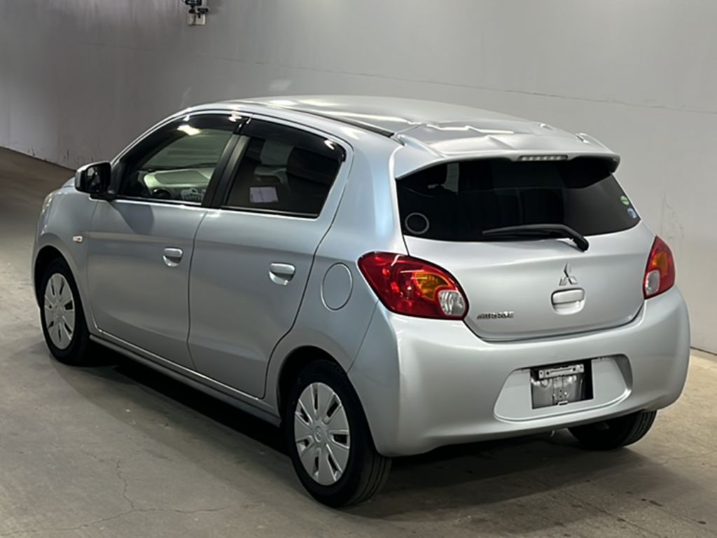 MITSUBISHI MIRAGE